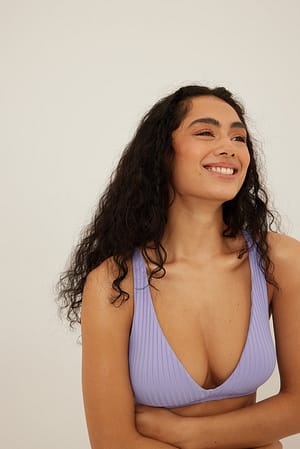 Bikinitopp med ribber