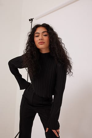 Textured Dropped Sleeve Top