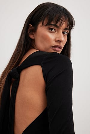 Body mit Schnürung hinten