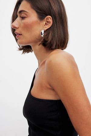 Image 4 of 4