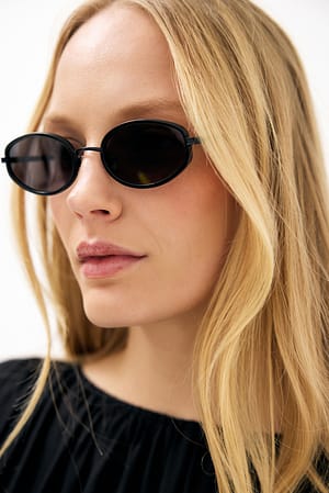 Black Oval Frame Sonnenbrille