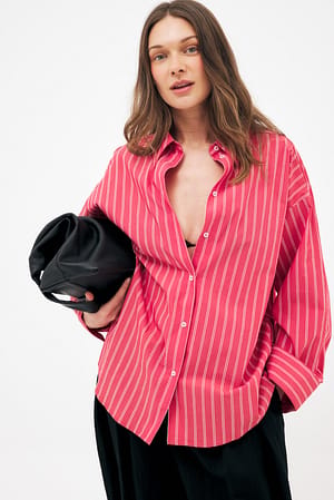 Red Stripe Oversized bomuldsskjorte