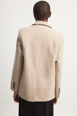 Image 2 of 6