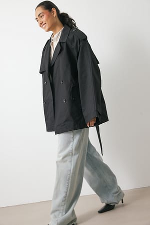 Image 3 of 8