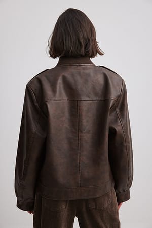 Image 4 of 7