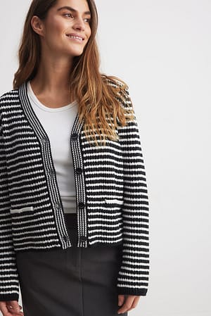 Gestreifter Oversize-Strickcardigan