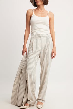 Image 4 of 7