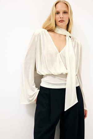 Offwhite Power Shoulder Scarf Top