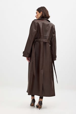 Image 3 of 8