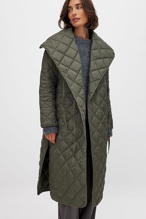 Image 2 of 6