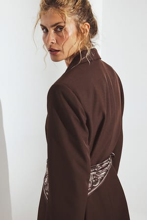 Image 2 of 6