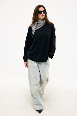 Image 3 of 4