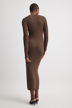 Image 2 of 5