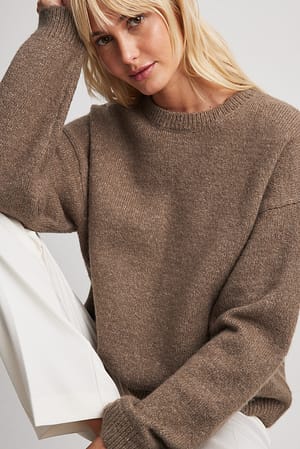Round Neck Knitted Sweater