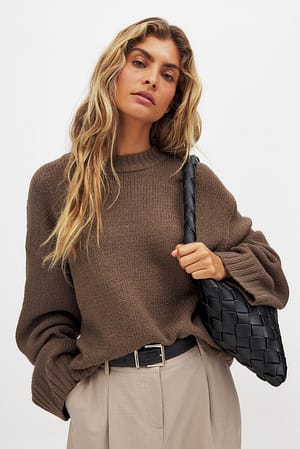 Round Neck Knitted Sweater