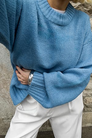 Light Blue Round Neck Knitted Sweater