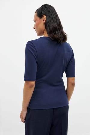 Image 2 of 5