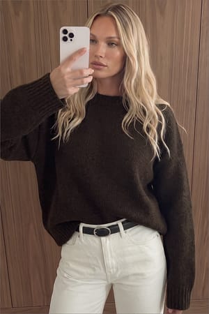 Brown Strickpullover aus Wollmischung mit Rundhalsausschnitt