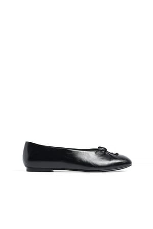Black Rounded Ballerina