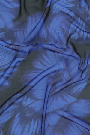 Image 3 of 4