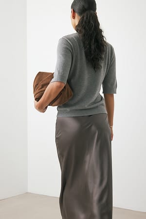 Image 2 of 6