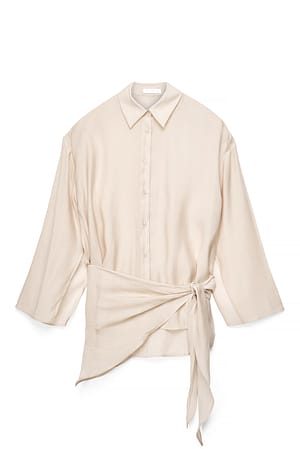 Beige Chemise à détail écharpe