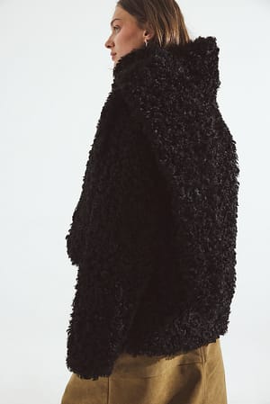 Image 2 of 7