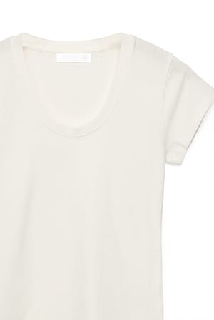 Image 6 of 6