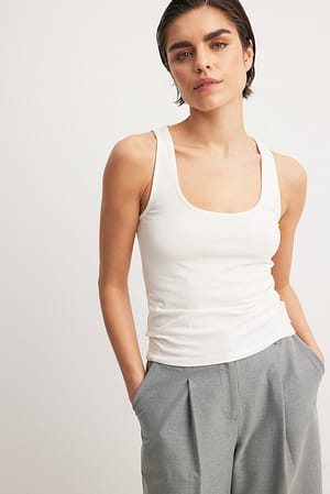 Hørtop med rund hals