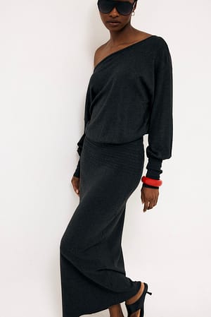 Dark Grey Batwing Midiklänning med Sömdetaljer