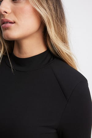 Image 5 of 6