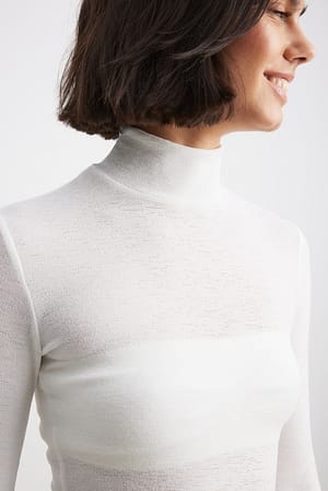 Image 4 of 5