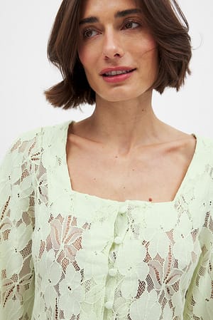 Image 4 of 5