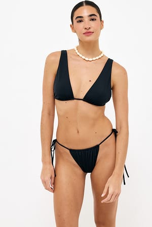 Black Bikini-Höschen mit seitlicher Schnürung