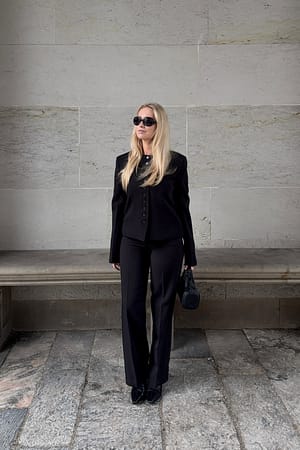 Black Kort Boxy Knap Blazer