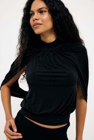 Image 2 of 6