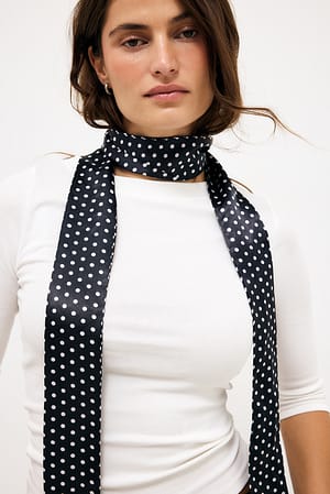 Black/White dots Schmaler gepunkteter Schal