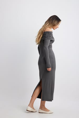 Image 2 of 6