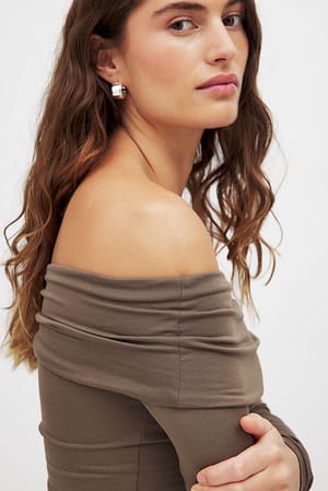 Soft Line Long Sleeve Top