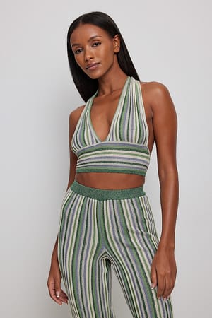 Multicolor Stripe Top brillante con cuello halter