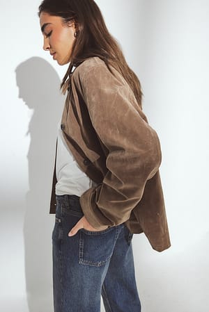 Image 3 of 9