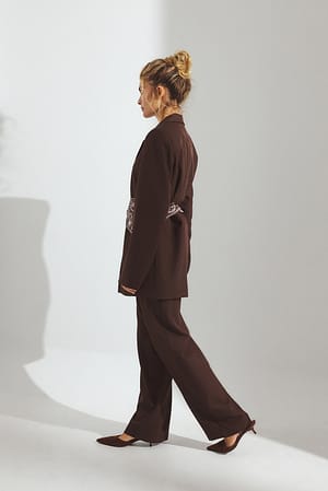 Image 2 of 6
