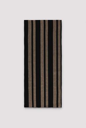 Image 2 of 6