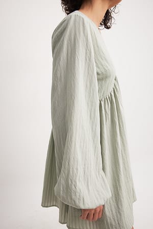 Image 4 of 4