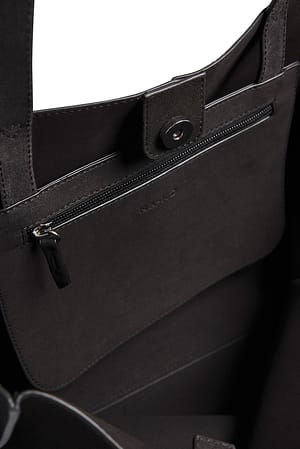 Image 5 of 8