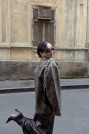 Image 7 of 8