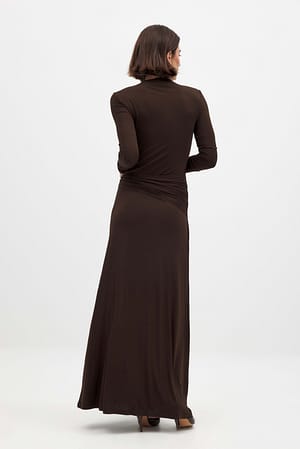 Image 3 of 7