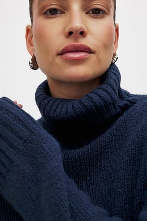 Image 4 of 5