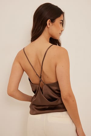 Image 2 of 4