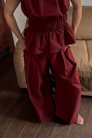 Image 4 of 8